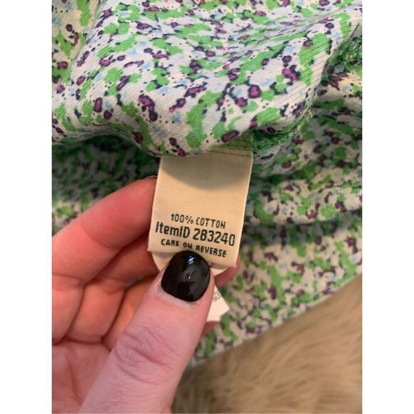 L.L. Bean: Green Floral Print Casual Shirt Small - Picture 6 of 9